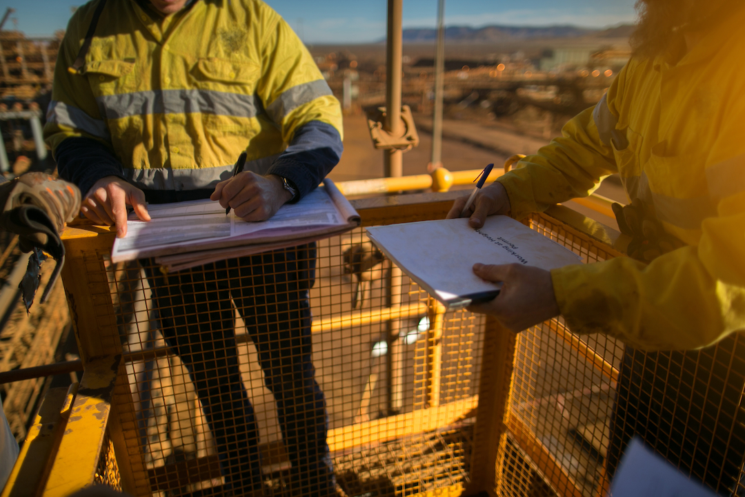New Pacific Signs Bolivian Contracts for Carangas Project